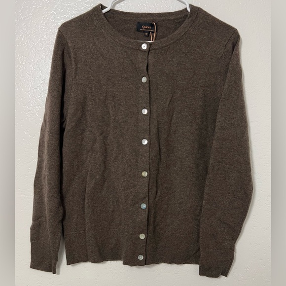 Quince Sweaters - NWT Quince 100% Mongolian Cashmere Cardigan Sweater Brown Taupe Quiet Luxury